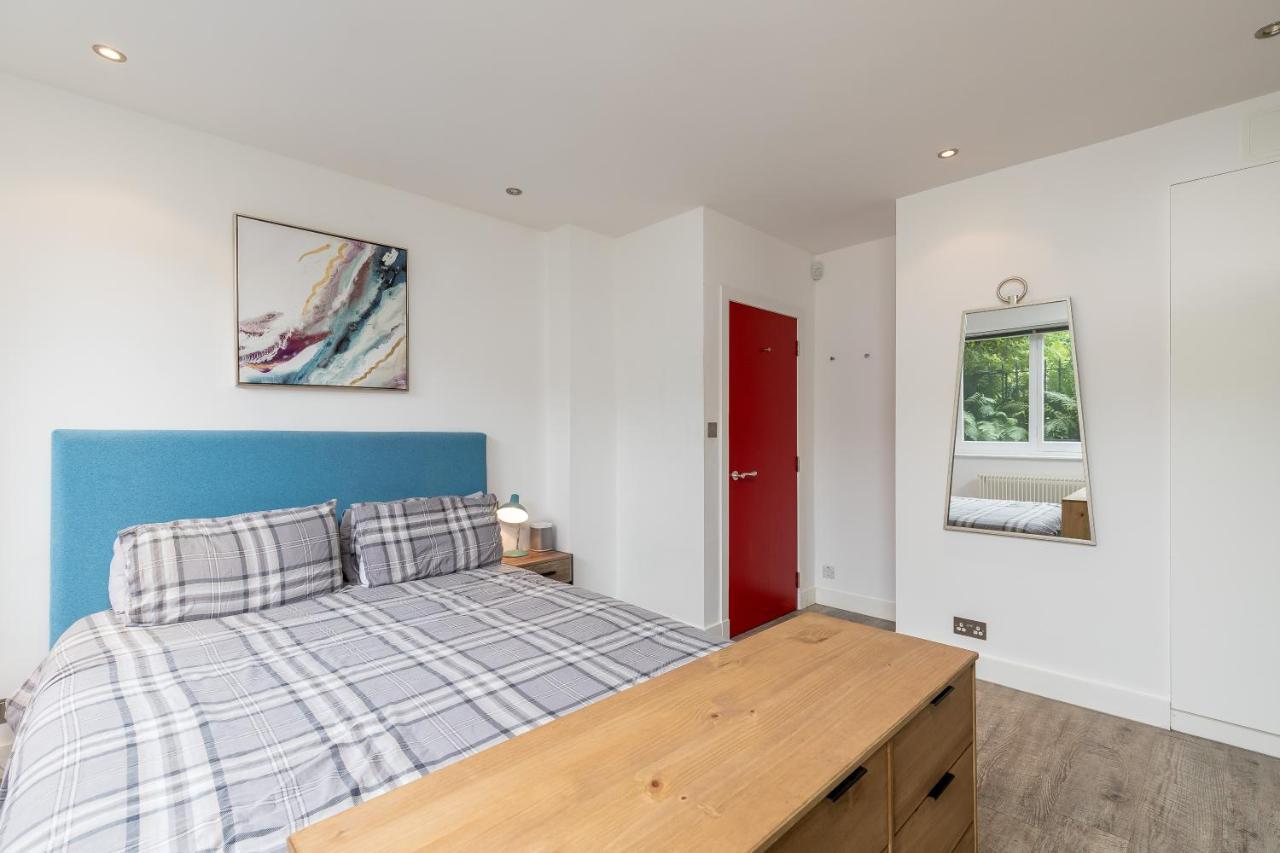 Luxury Architect Designed Apt 13 Mins To Royal Mile Edinburgh Exterior photo